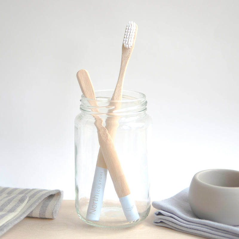 Children's bamboo toothbrush / Bambus tannbørste til barn